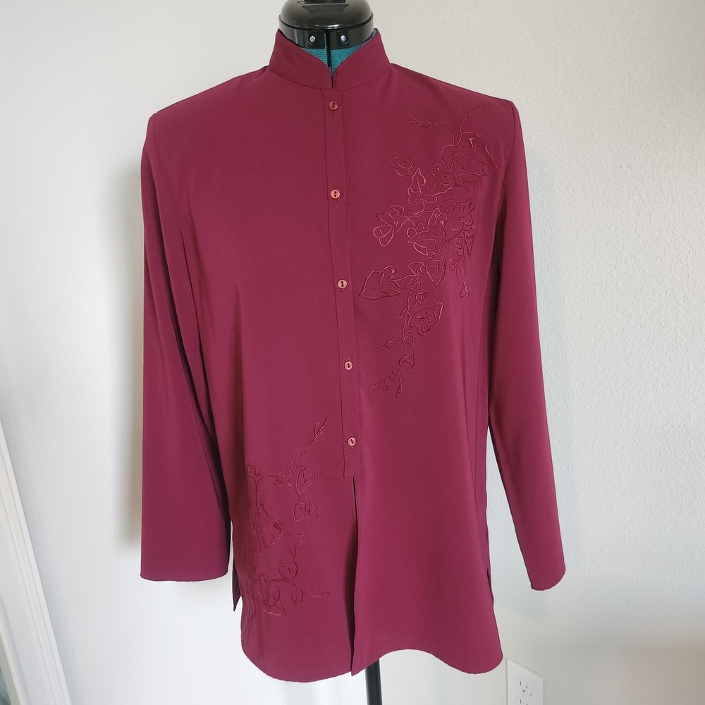 VTG Norton McNaughton Petites Maroon Womens Button Up Shirt Size Medium (est)